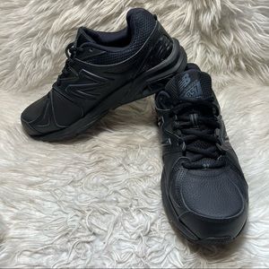 new balance slip resistant shoes